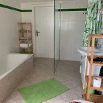 Zwischen Koeln U Duesseldorf Ruhig U Zentral
